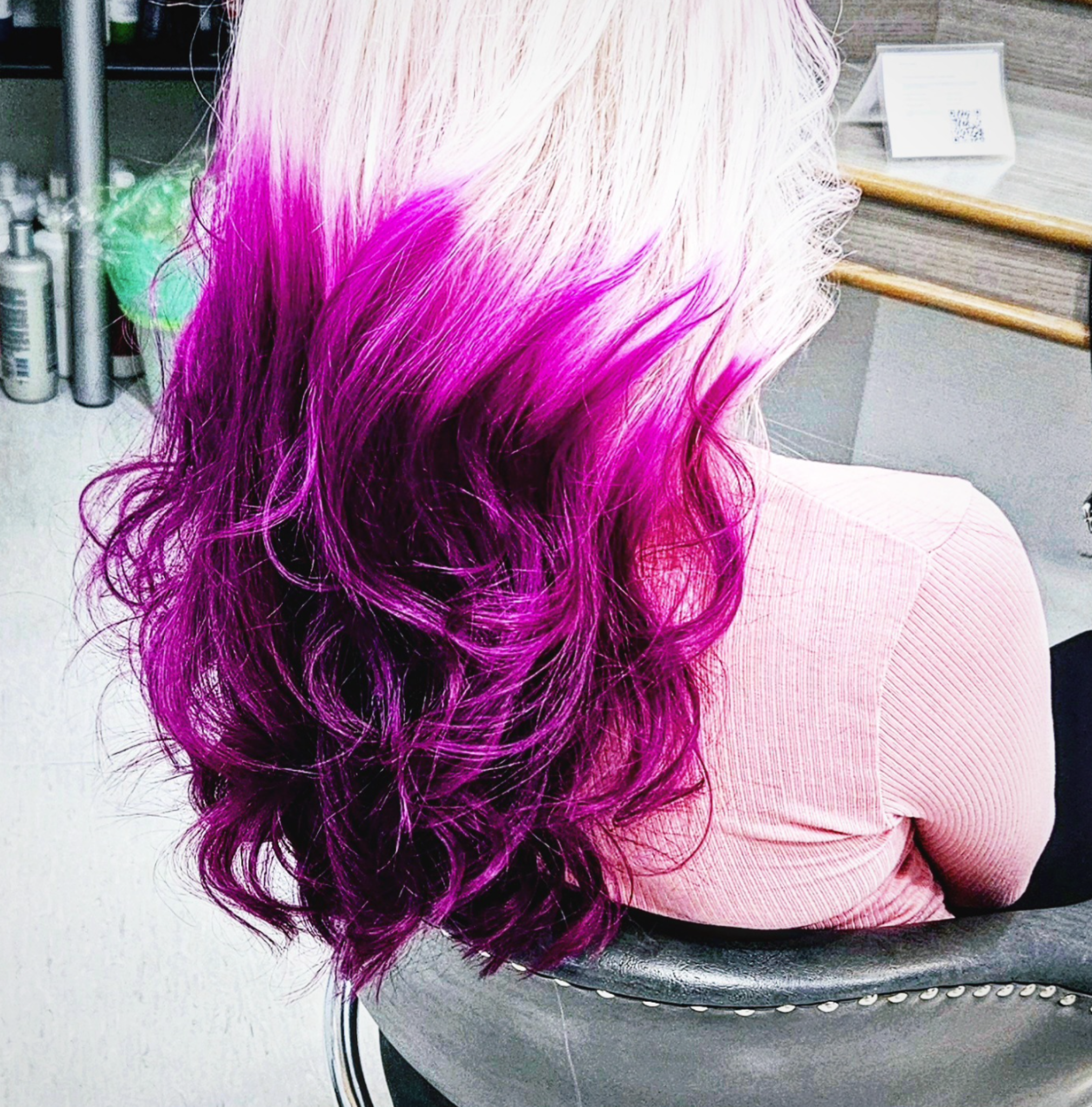 Kreative Coloration in Violett und Pink